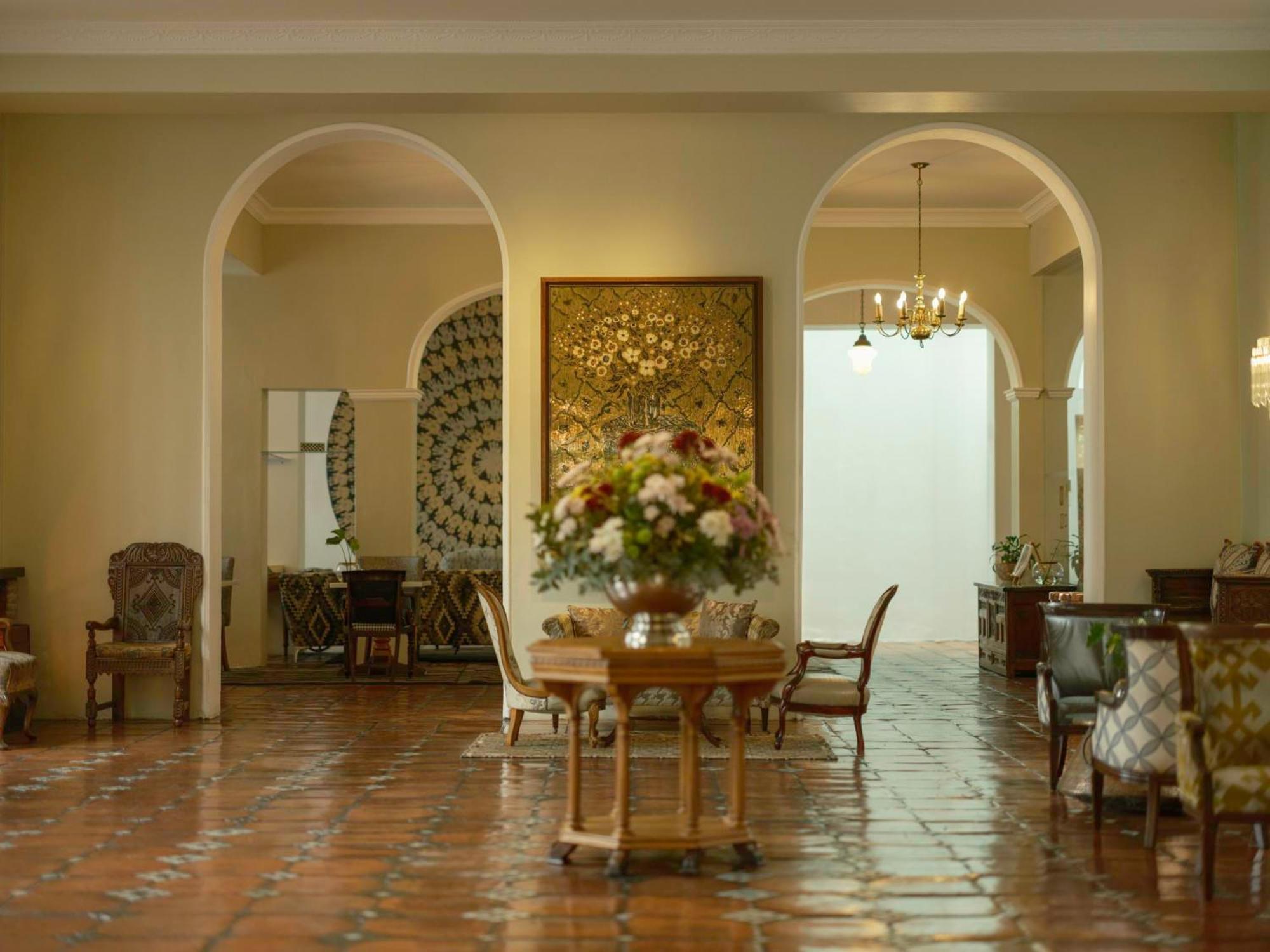 Vineyard Hotel
